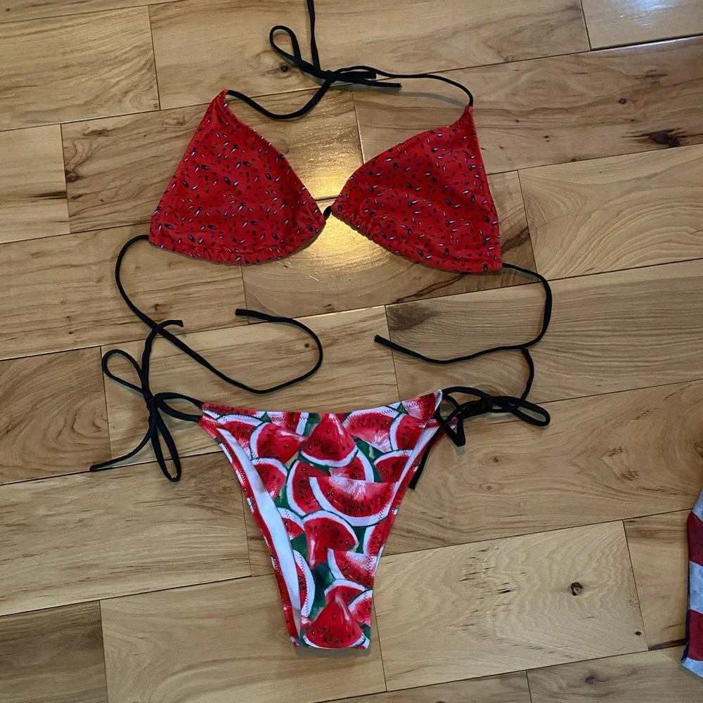 Watermelon bikini, M/L - Picture 1 of 3